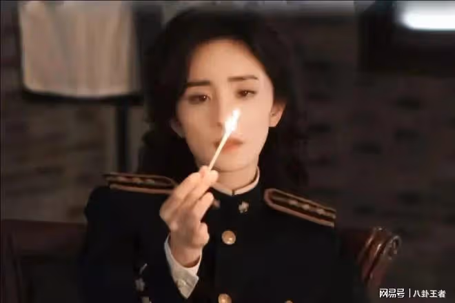 楊冪這下真成「破防姐」了!被AI換臉成寧靜湯唯趙麗穎,都比她美