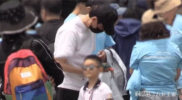 趙麗穎不配當媽!馮紹峰獨自出席親子運動會,5歲兒子需矯正視力