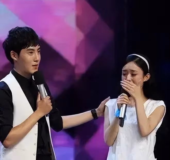 李晟曬與趙麗穎2019年聊天記錄,趙麗穎直來直去的態度可愛極了