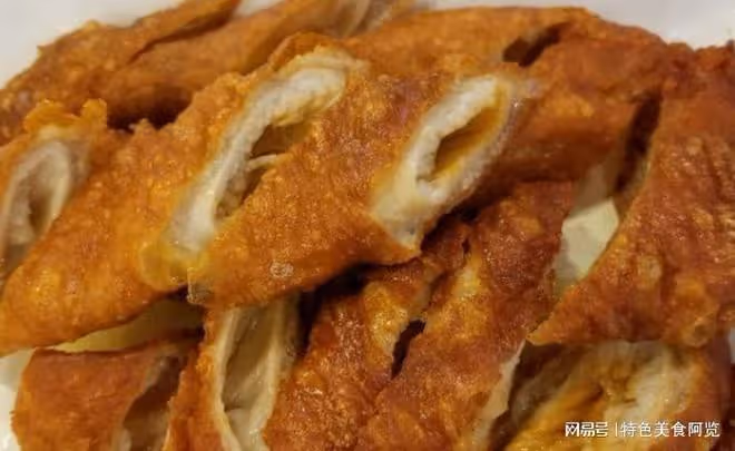 大腸絕絕子的簡單吃法,脆皮解饞又下飯,老少皆宜的家常菜