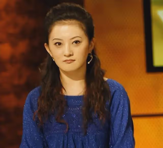 事實證明,如今43歲無人敢娶的金銘,已經活成了人生贏家