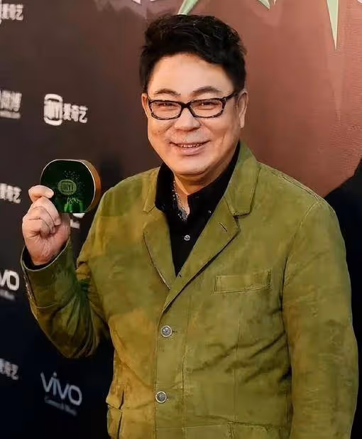 徐梓鈞舊照流出,被叫北電校花?整容很成功,仍與高亞麟雙雙沉默