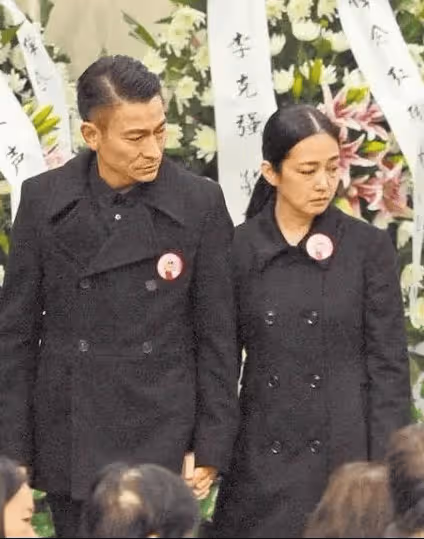 網傳58歲朱麗蒨懷二胎,62歲劉德華三字回應,評論區信息量好大