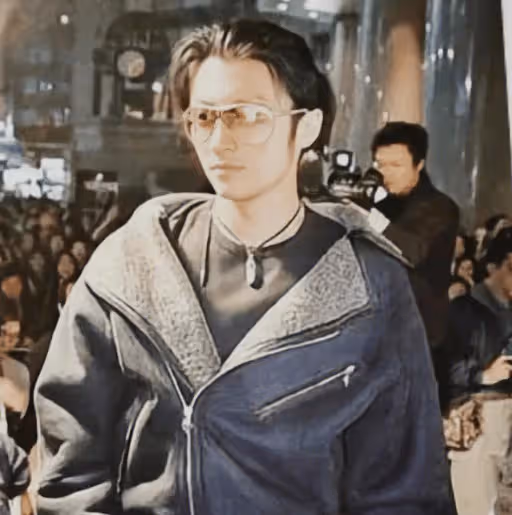 王菲生子畫面曝光,久違露面令人震驚!「鋒菲戀"美好結局,前任卻無法接受?