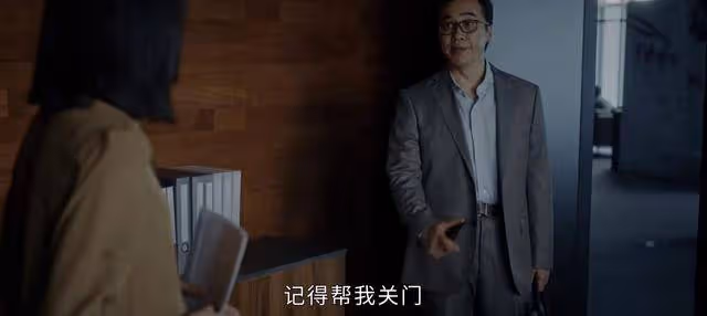 《新生》看了原著才知道，蘇倩是絕對的狠角色，出軌毀丈夫一輩子