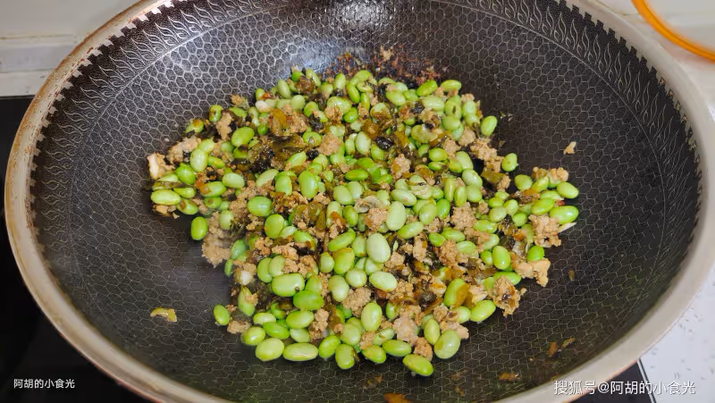 鮮毛豆和它絕配,花小錢吃好味!隨手燉一鍋,吃出高鈣大營養、吃出滿口爆汁