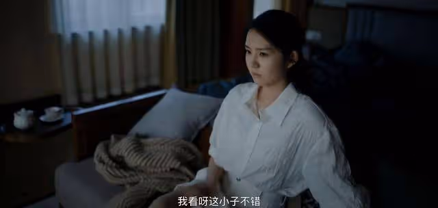 《新生》佳佳被迫嫁給費可,在陳樹發眼中她不如利益