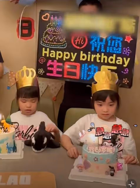 熊黛林雙胞胎女兒6歲了!小姐妹遺傳媽媽高個子,超像爸爸郭可頌
