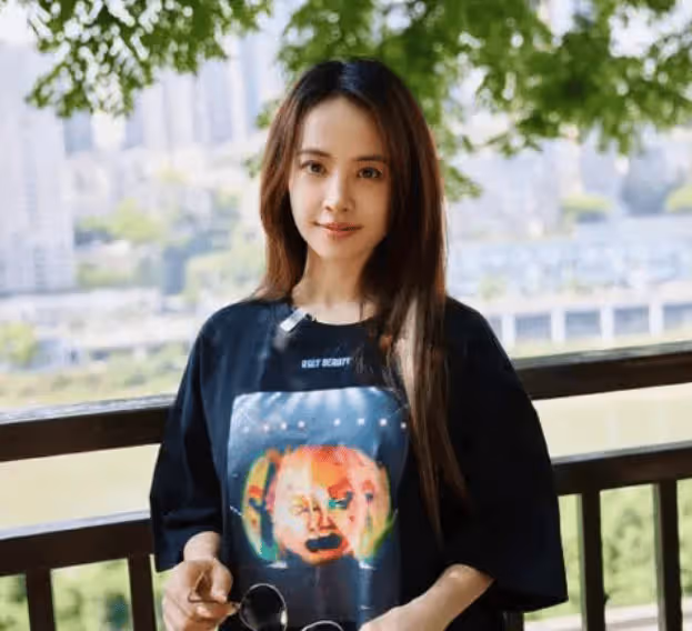 蔡依林44歲仍未婚:周杰倫拋棄 ,彭于晏母不認可,錦榮欲分家產,父再婚生子