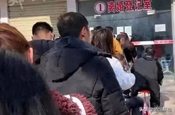 我是獨子、妻子卻不孕！母親強硬「要求我們離婚」妻子忍著痛同意，準備離婚時「看到她無家可歸」我動了惻隱之心…13年過去了慶幸當初的決定