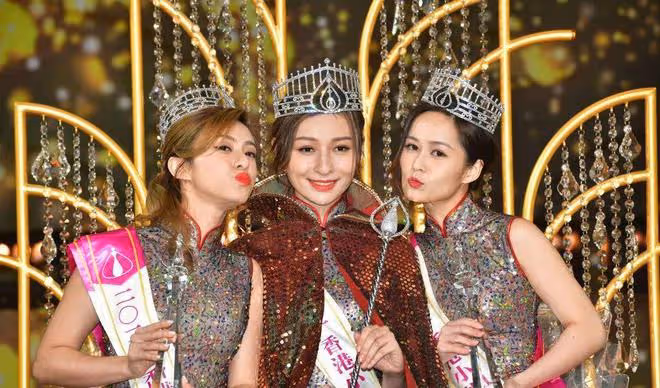 前港姐冠軍以性感造型亮相《愛回家》,大曬長腿被指硬撼人氣女星