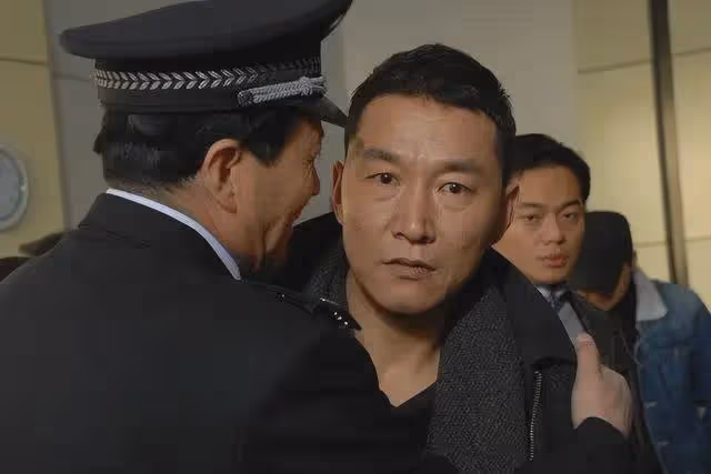 比孫紅雷還厲害,蔣雯麗曾暗戀他,娶洋老婆,混血女兒超漂亮