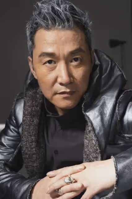 比孫紅雷還厲害,蔣雯麗曾暗戀他,娶洋老婆,混血女兒超漂亮