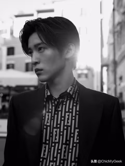 日娛又出國寶級美男,被視為木村拓哉接班人!