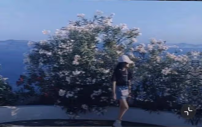 文章大女兒母親節曬照,與媽媽妹妹溫馨同框,母女仨都是瘦高美女