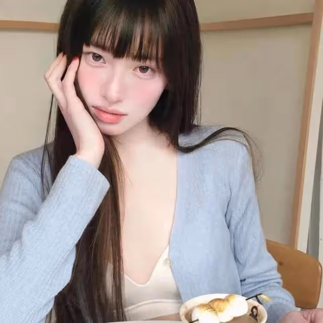 星座下的羞澀之花:她們的美,靜水深流
