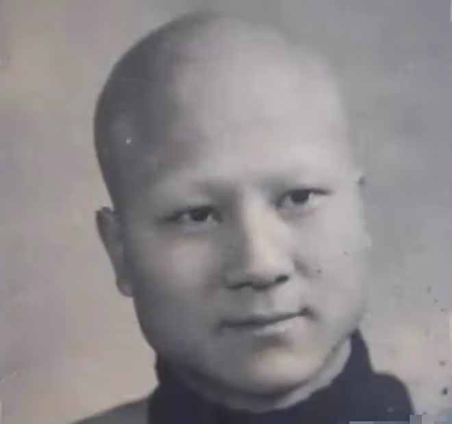 計春華:年幼中毒晚年患癌,一輩子演盡壞人,了卻心愿四年後離世
