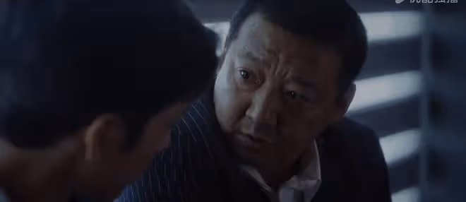 懸疑劇《新生》熱播,井柏然手段高明,騙人無數!