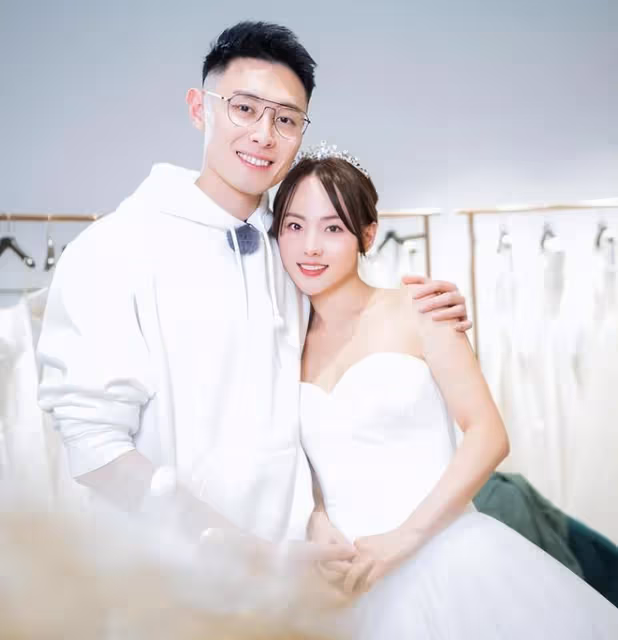張嘉倪買超:曾經不離不棄的夫妻,如今早已分道揚鑣各自生活