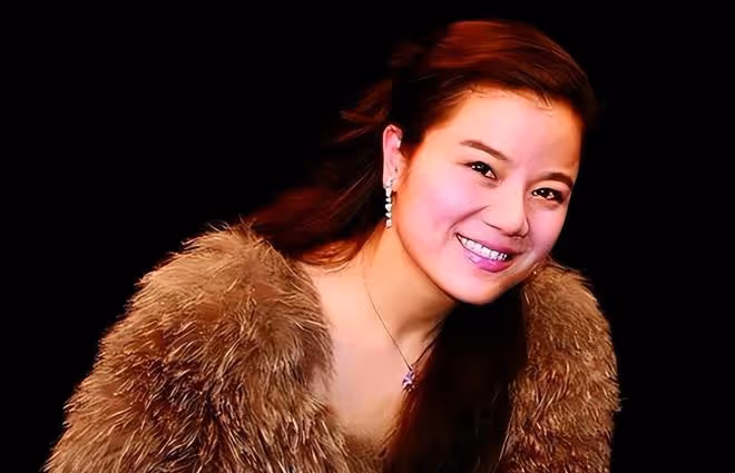 孫穎:41歲為81歲高齡老公生兩個孩子,是我這輩子做最正確的決定