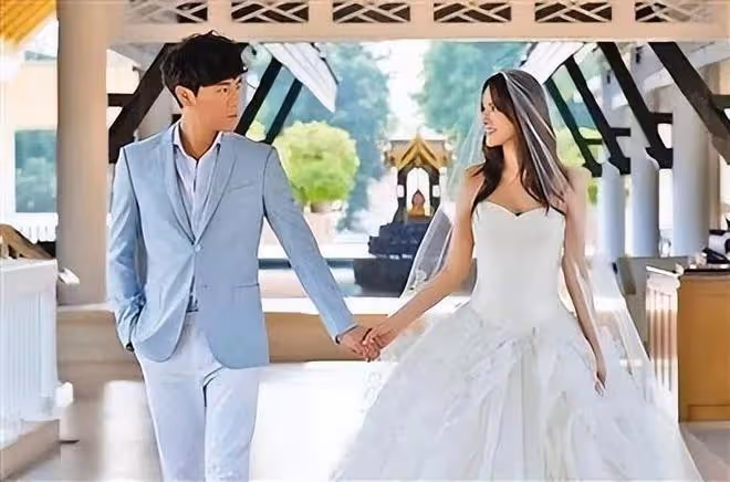 同是台灣媳婦,從大s和伊能靜各自的婚禮開始,就能看出不同了