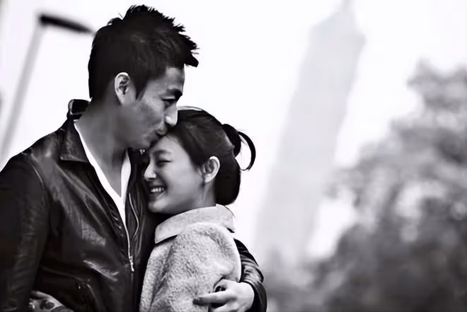 同是台灣媳婦,從大s和伊能靜各自的婚禮開始,就能看出不同了