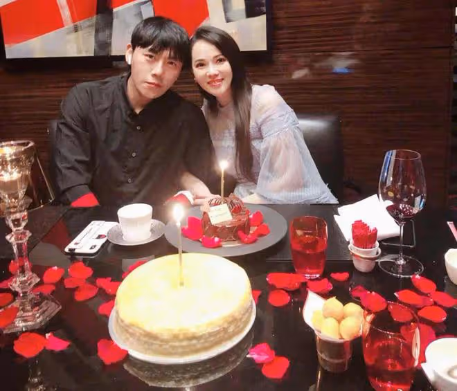 同是台灣媳婦,從大s和伊能靜各自的婚禮開始,就能看出不同了