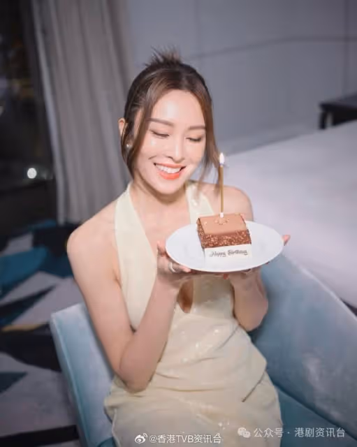 TVB當家花旦大解放慶34歲生日! 酒店「出浴」照流出大曬43吋美腿極誘惑