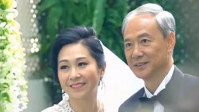 TVB老戲骨自爆被某演員惡意玩弄,曾做過的士司機,再婚收穫幸福生活
