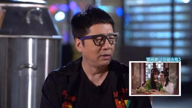 65歲TVB男星與太太相愛28年,分享愛情保鮮法,直言不後悔拍限制片