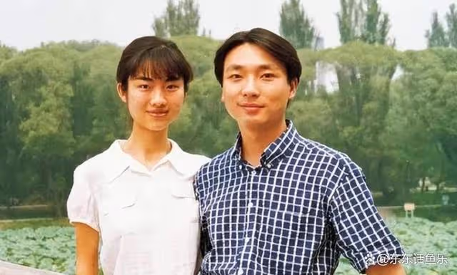 「央視主持」康輝丁克23年,母親臨終前一句話讓他懊悔不已