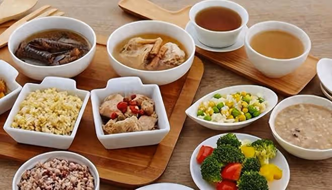 飯量大和飯量小的人哪個更長壽?平時少吃這2種飯,小心加速衰老