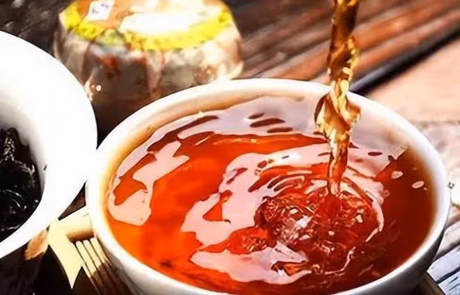 長期喝白開水與長期喝茶的人相比,誰的身體更健康?趕緊看看