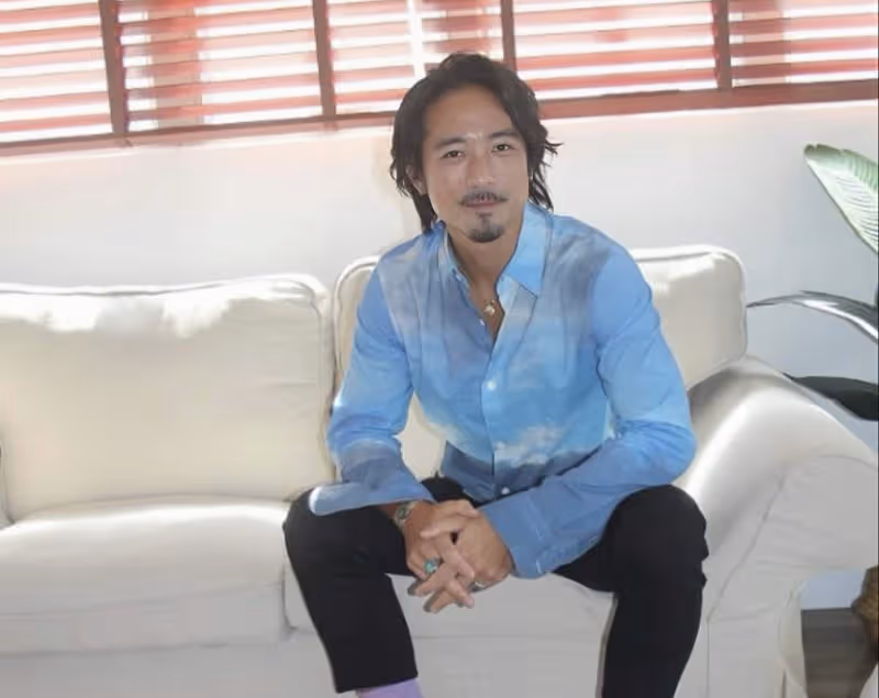 恭喜!香港男星林德信宣布愛妻生子,父親林子祥如願升級做爺爺