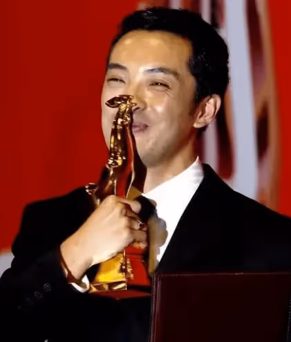 富大龍一個「最窮的影帝」,不靠炒作,不圖短暫的讚譽,不抱怨生活的艱辛