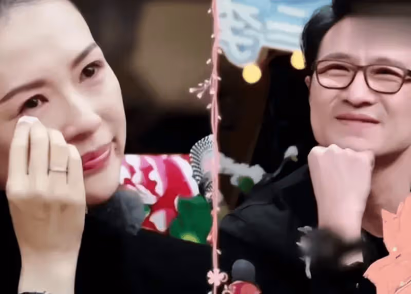 章子怡離婚7個月後,帶女兒遊山玩水,被汪峰拋棄後過得很不容易