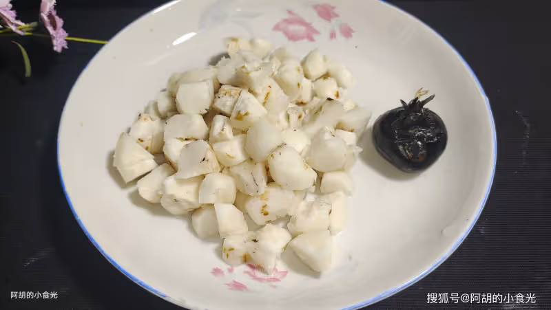 明明是素食之王,會吃的人卻不多!一蒸一炒香翻天,一口優質蛋白、滿口清香