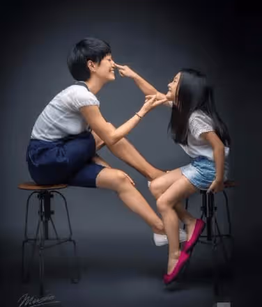 文章大女兒母親節曬照,母女仨都是瘦高美女,網友喊話文章羨慕嗎