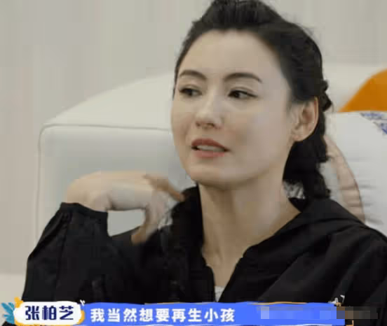 張柏芝再添新丁,神秘父親身份引猜想,謝霆鋒冷靜回應顯智慧與包容