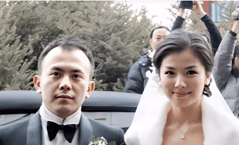病床上的劉濤徹底悔悟?看到王珂仍逍遙快活,才知4個億為何賠的血本無歸