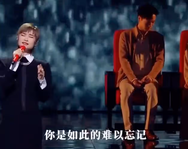 央媒辣評《歌手》,華語樂壇的潛規則,被毫不留情的揭露!