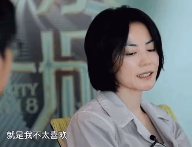 央媒辣評《歌手》,華語樂壇的潛規則,被毫不留情的揭露!