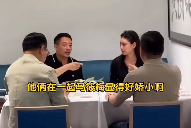馬筱梅升級成女主人,陪汪小菲新加坡開店,穿情侶職業裝羨煞旁人