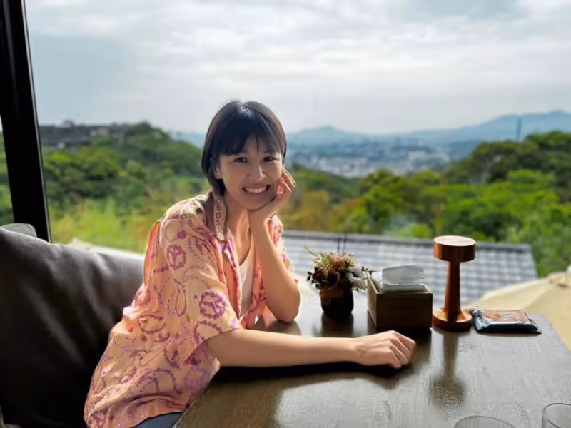曾沛慈成大演出到一半發生意外　整個人踩到褲子正面跌倒