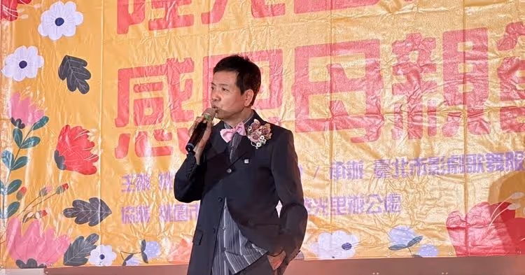 陳凱倫母親節聽到這首歌崩潰　上工主持老婆緊跟怕累癱