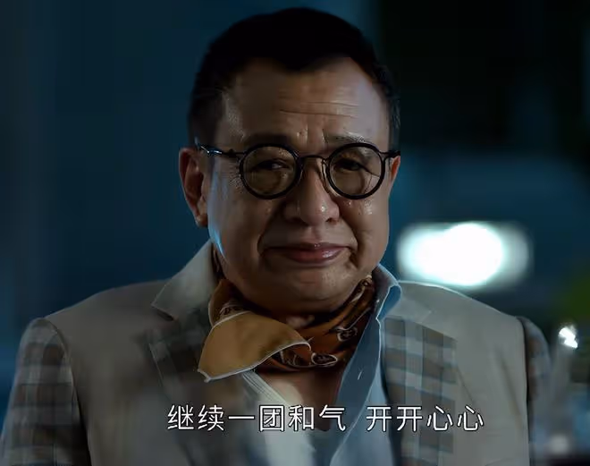 《家族榮耀之繼承者》首播，連看2集後，我要說：佘詩曼押對了寶