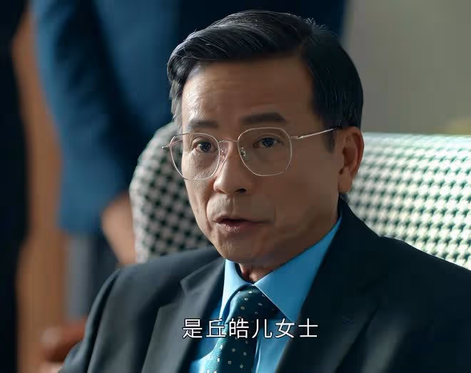 《家族榮耀之繼承者》首播，連看2集後，我要說：佘詩曼押對了寶