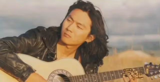 他和王菲同居多年，分手後戀上韓紅，卻娶了詠梅，如今怎樣了？
