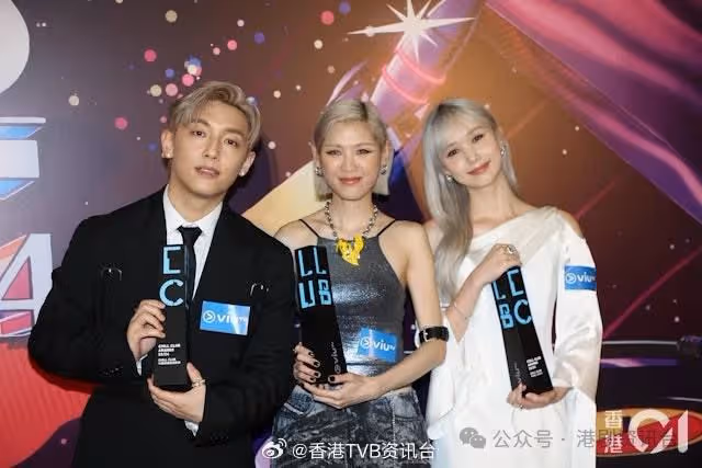 王嘉爾盼35歲前成家立室!MC與姜濤同台忘記縮肚