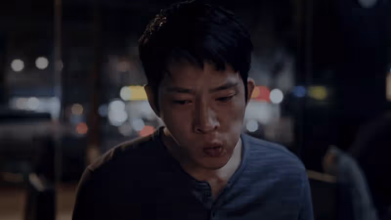 《新生》第8集播出,井柏然吃牛排片段封神,觀眾看著特別地難過